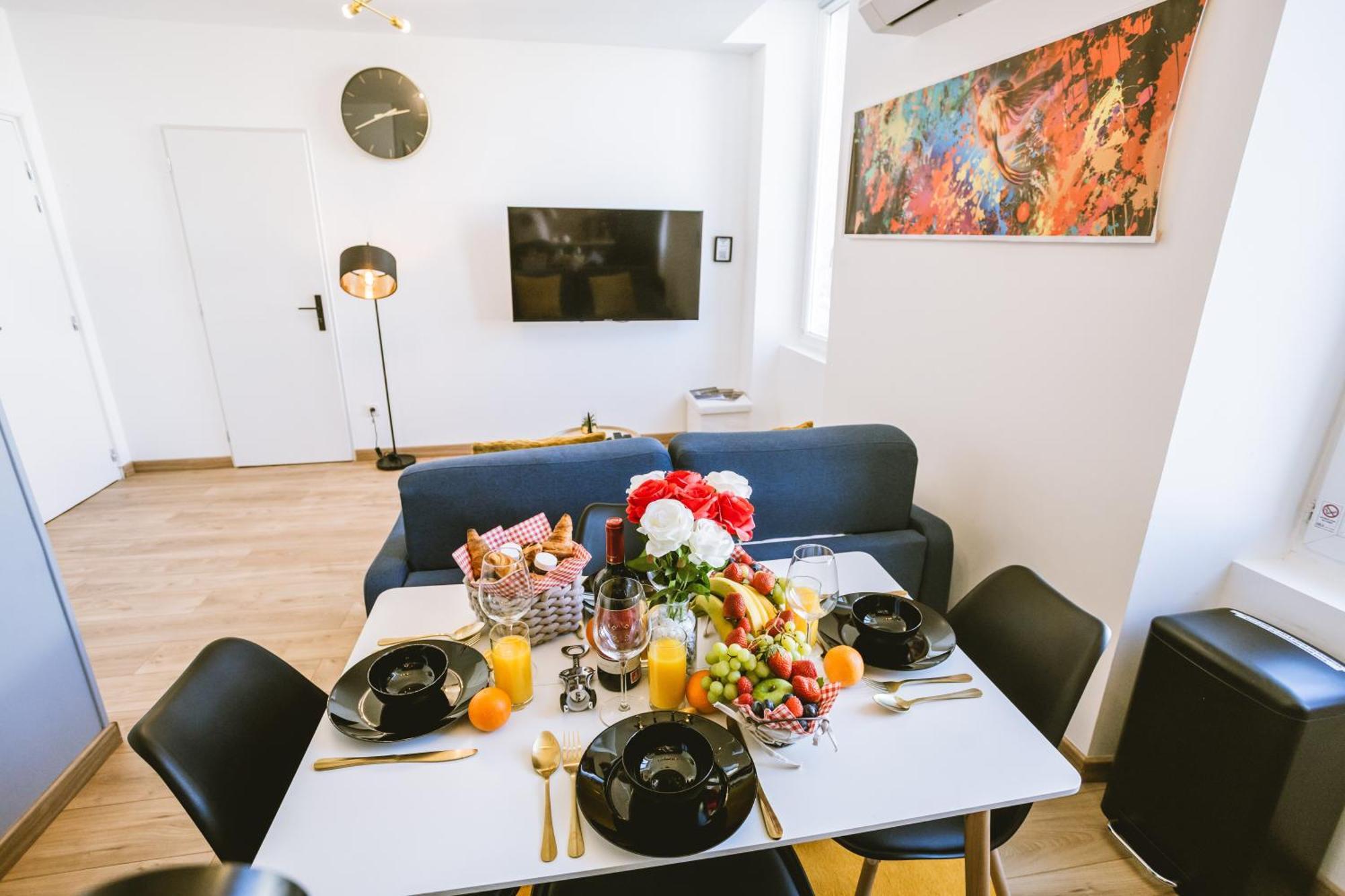 Le Sam Play Apartment Mussidan Ngoại thất bức ảnh
